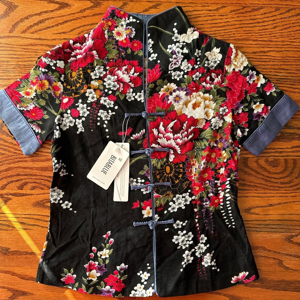 Bitablue Asian Shirt